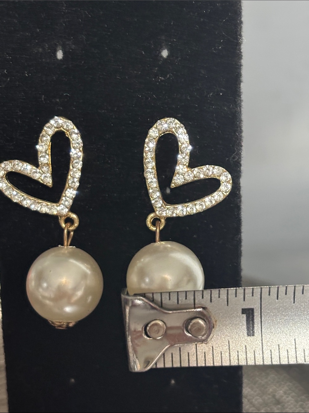 Gold Heart Crystal & Pearl Drop Earrings - Picture 5 of 5